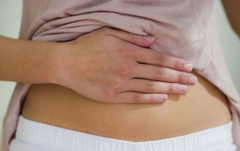 dor abdominal debido a parasitos no corpo